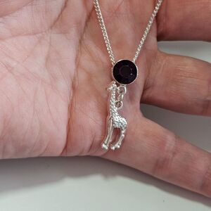 *Sale* Adult Jewels silver tone giraffe pendant necklace 17-19"
